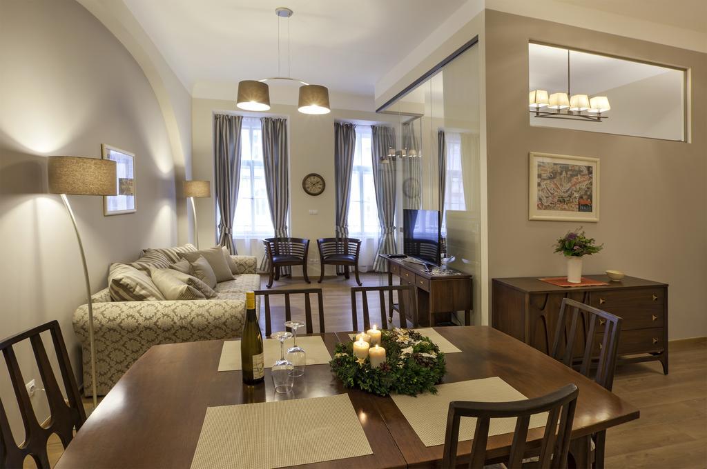 Igor And David Appartement Praag